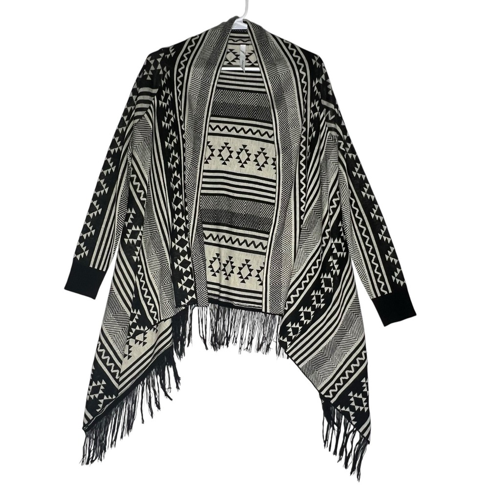 Geometric Shawl Cardigan Sweater Womens Small Black White Acrylic Fall Festival